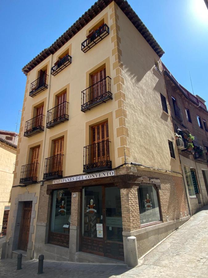 Don Quijote Apartment *