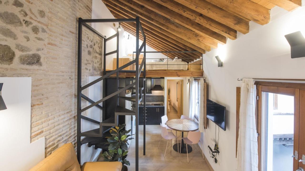 Madera Y Piedra - Aloha Apartment *