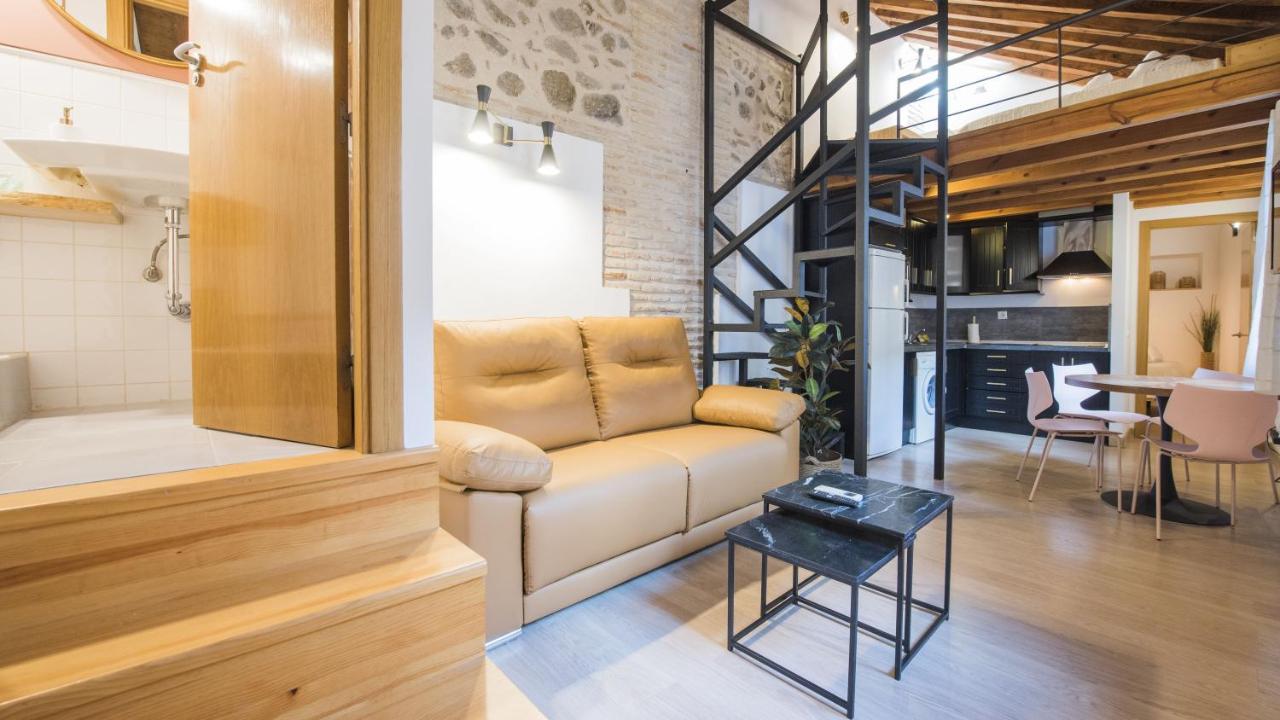 Madera Y Piedra - Aloha Apartment *