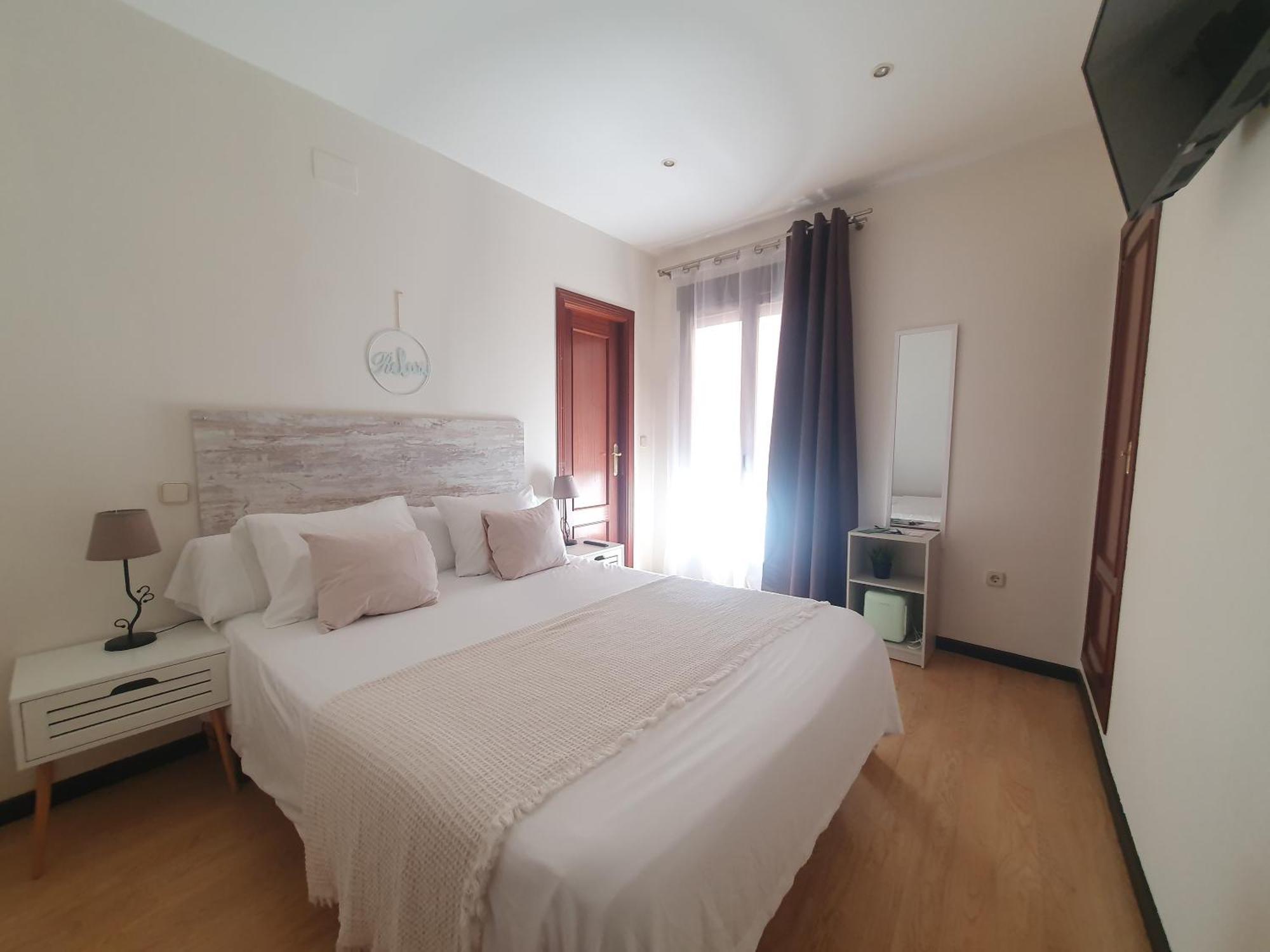 Toledorooms Palacios Guest house