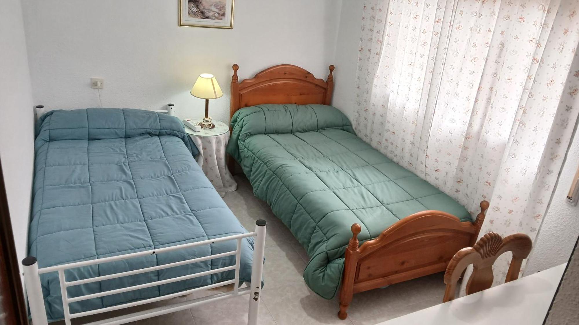Bed & Breakfast Doble Camas Separadas *