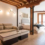 Apartamentos Boutique Pinocho