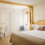 YIT Puerta Bisagra