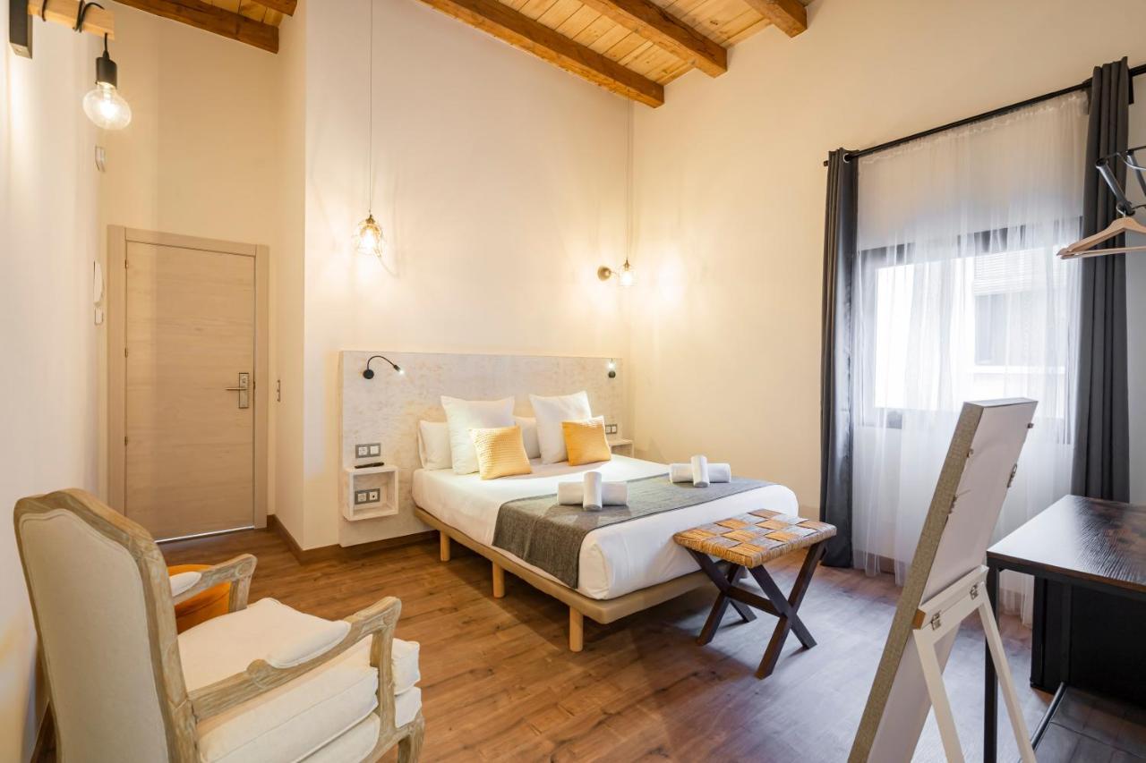 Dobo Azacanes Boutique 2*