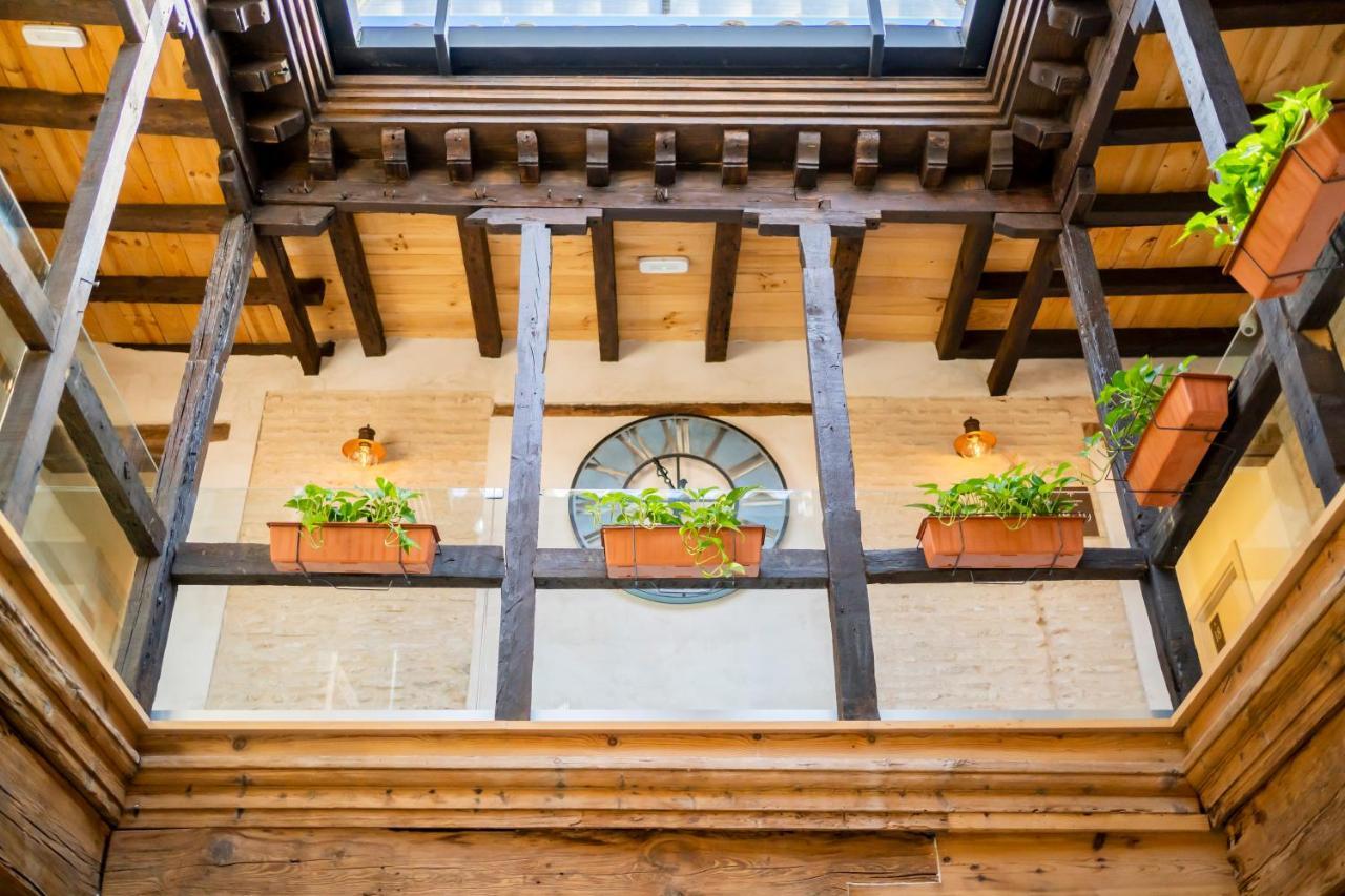 Dobo Azacanes Boutique Hotel