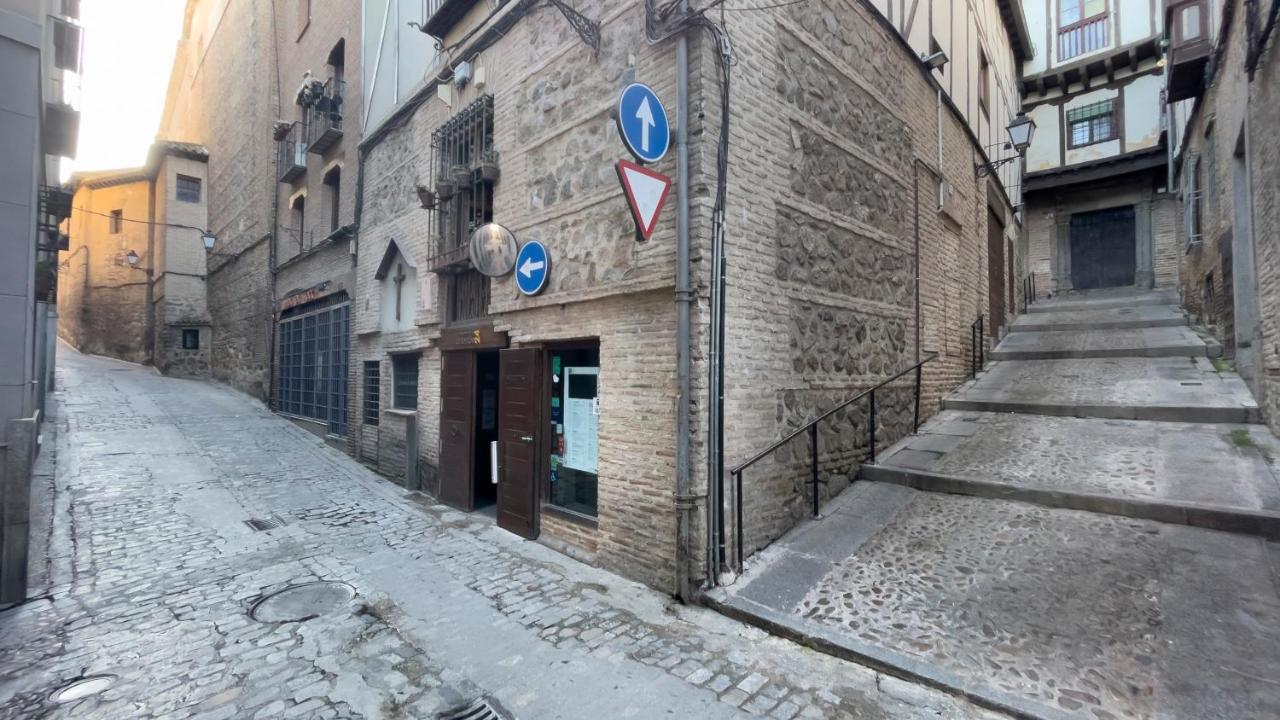 El Refugio De *