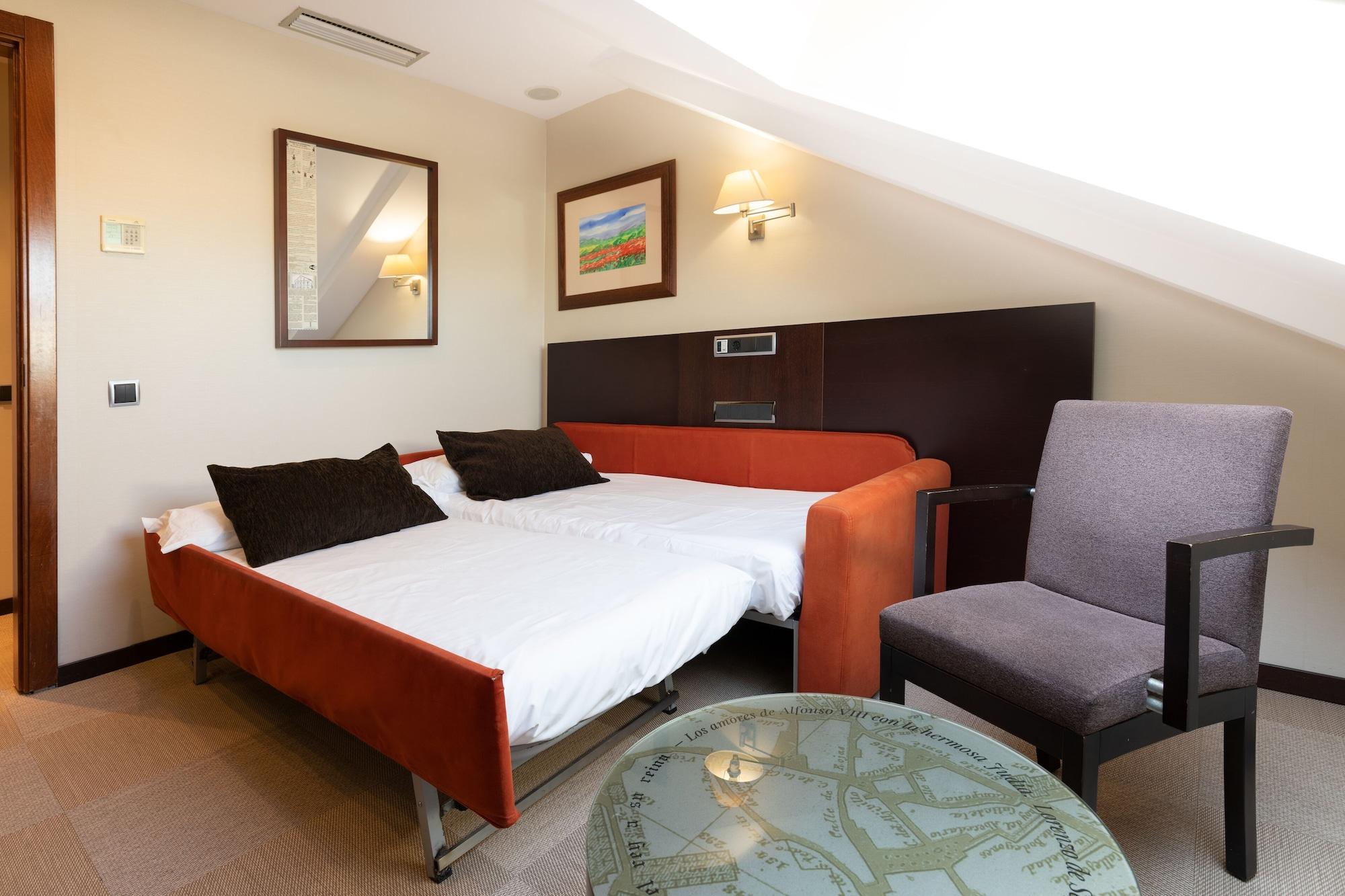 Hotel San Juan De Reyes