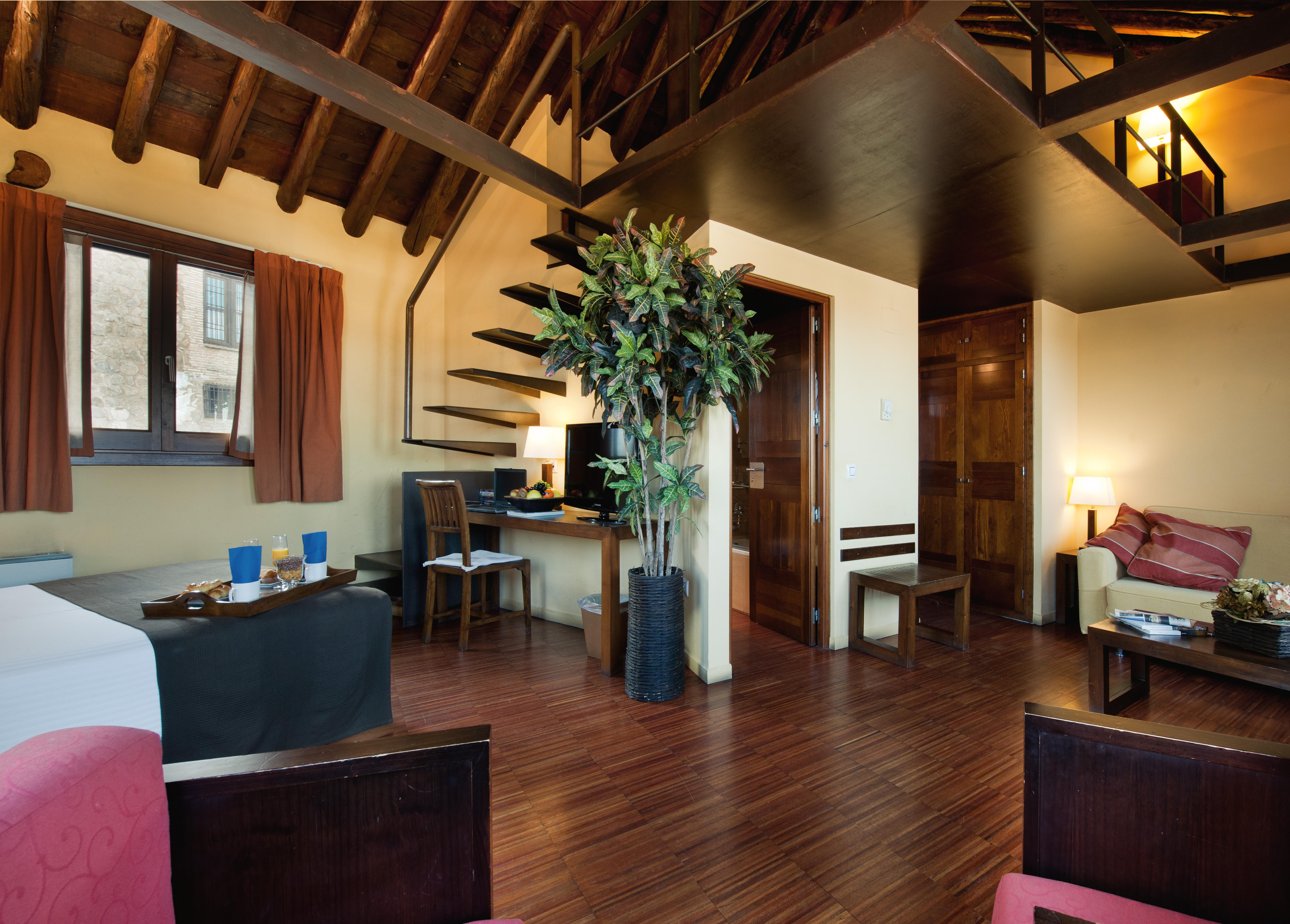 Hotel Abad 3*