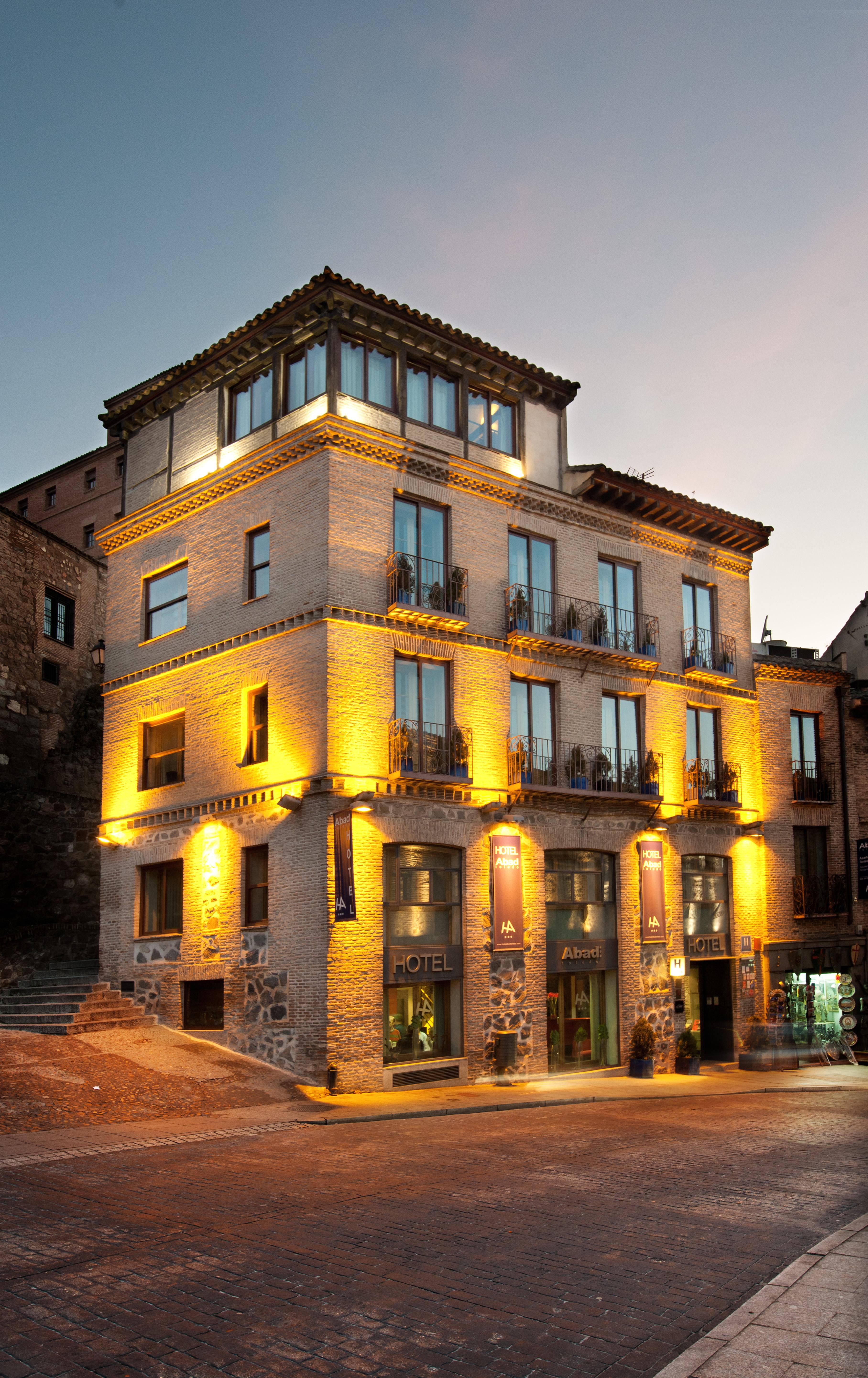 Hotel Abad