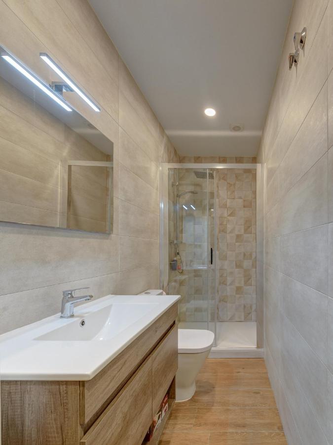 Menora Apartment