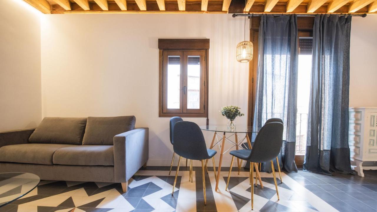 Virgen Blanca - Aloha Apartment Toledo