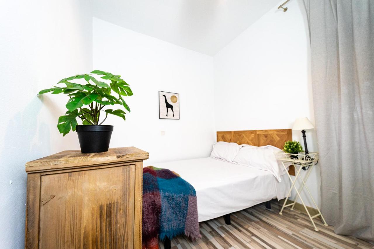 Apartment Centrico Alojamiento En By Bebalmy