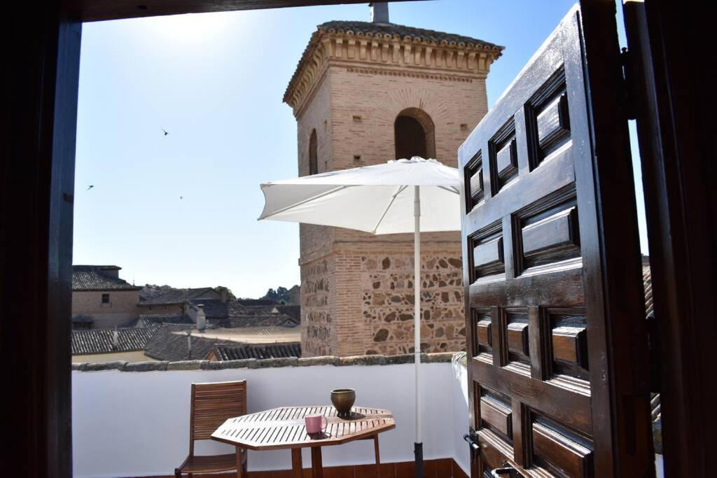 15th Century Palace With Beautiful Private Terrace Apartamento Toledo