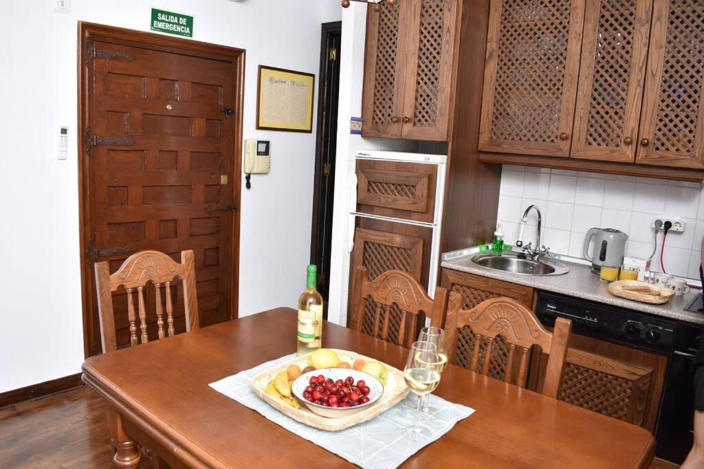Apartamento 15th Century Palace With Beautiful Private Terrace Toledo