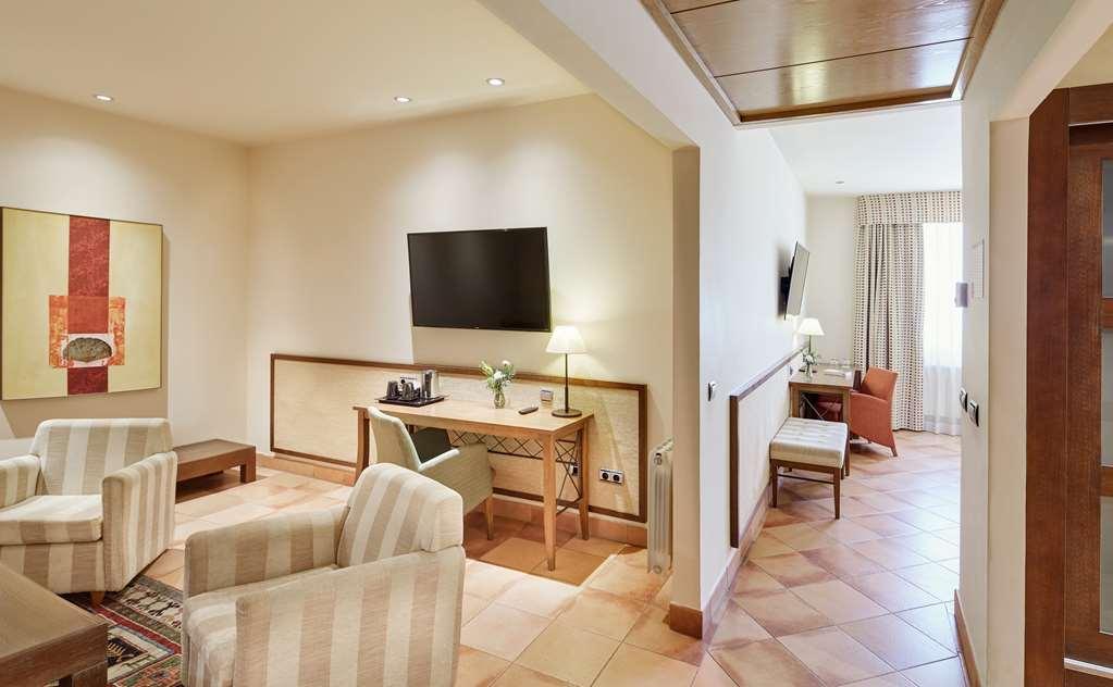 Hotel Sercotel Renacimiento 4*