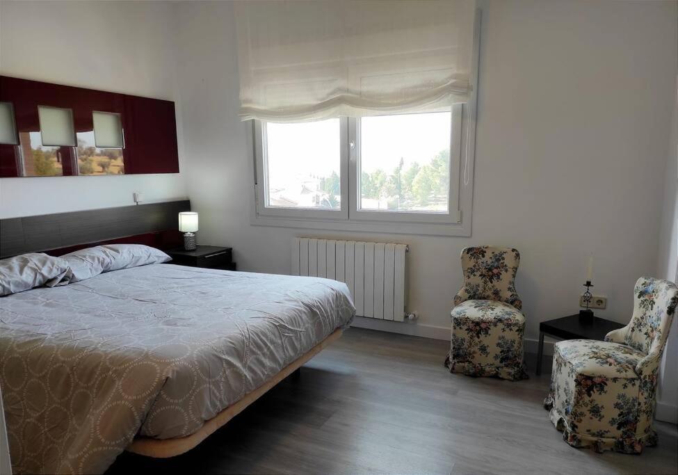 Casa Con Jardin Entre Y Puy Du Fou Holiday home *