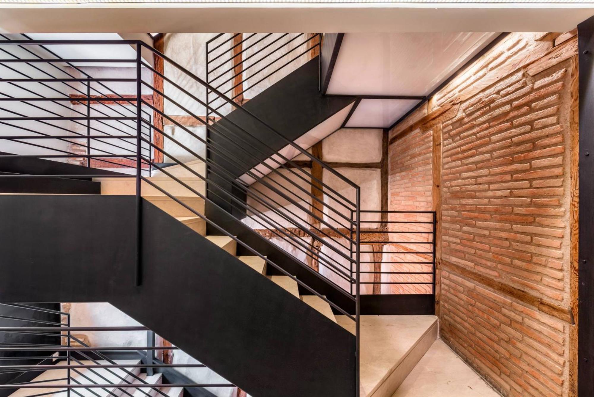 Santa Fe Apartment