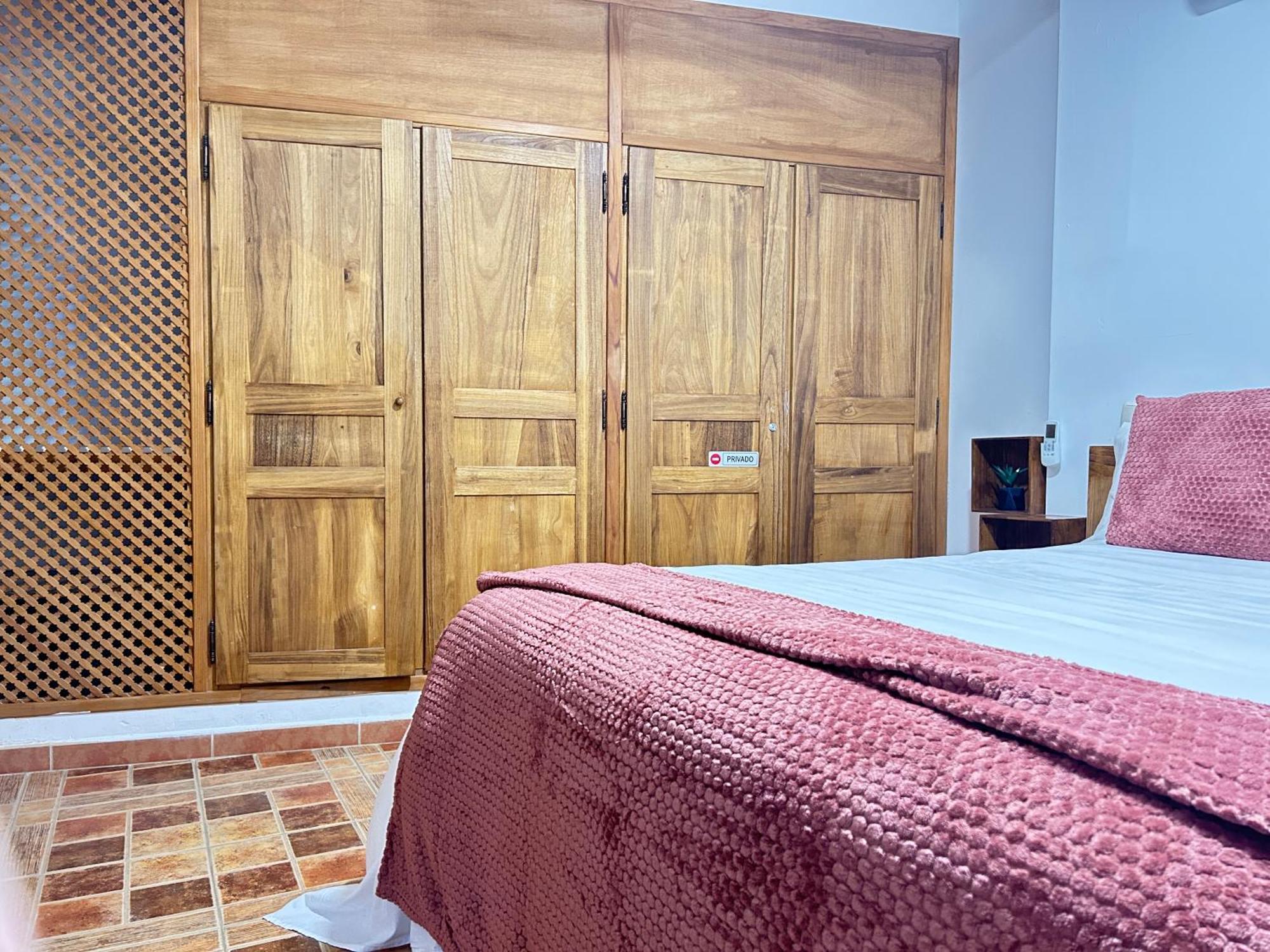 Retama Apartment *
