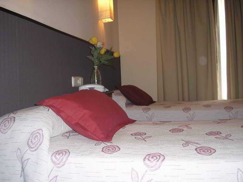 Hostal Alfonso XII By Toledo Ap Guest house 2*