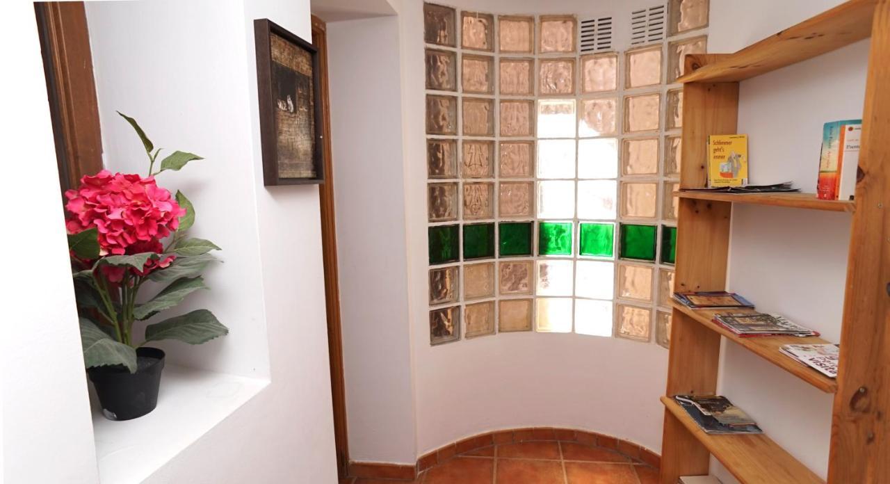 Casa Gatos Apartment *