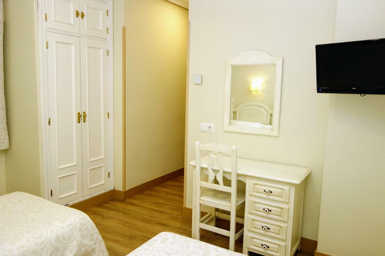 Pensión Hostal Toledo 2*