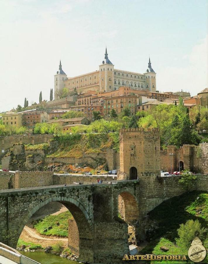 El Muro De Piedra Apartment Toledo